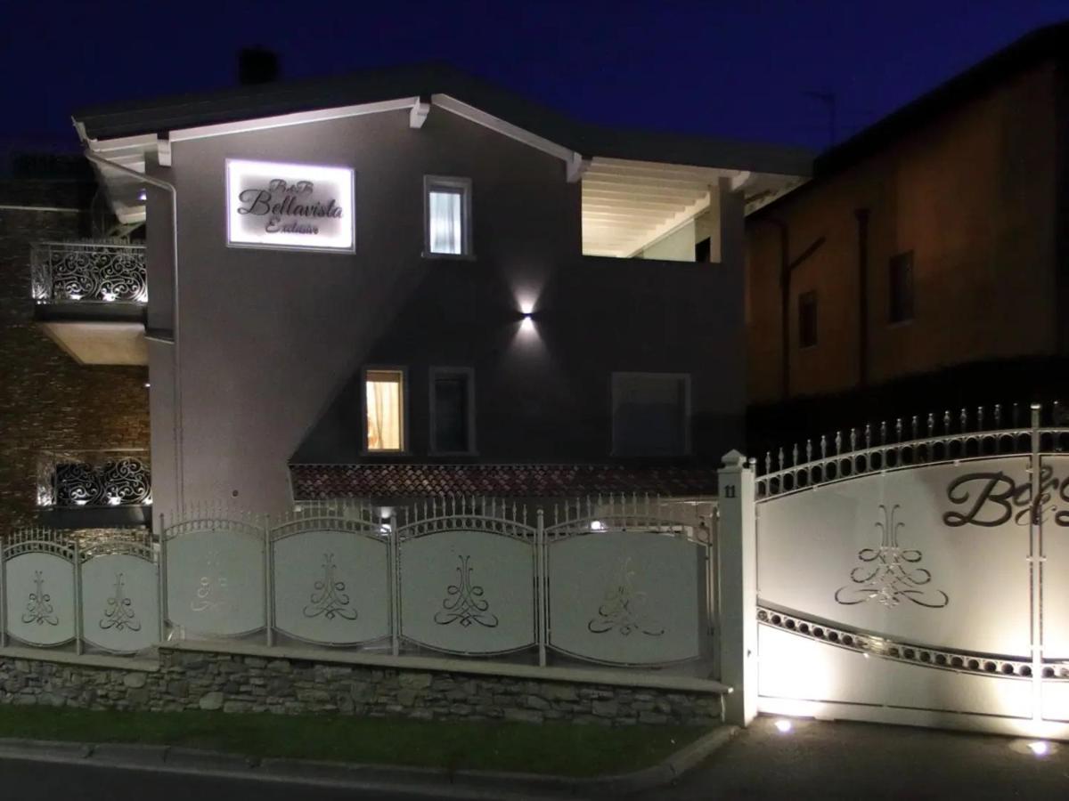 B&B Bellavista Exclusive In Zona Centrale Con Piscina Riscaldata E Jacuzzi Vista Lago Desenzano del Garda Exterior foto